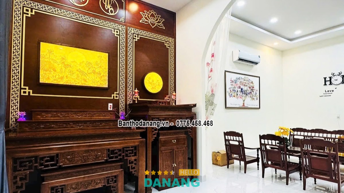 Bàn thờ tại Bàn Thờ Đà Nẵng
