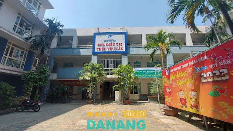 Bệnh viện Mắt Đà Nẵng: 68 Phan Đăng Lưu, P. Hoà Cường