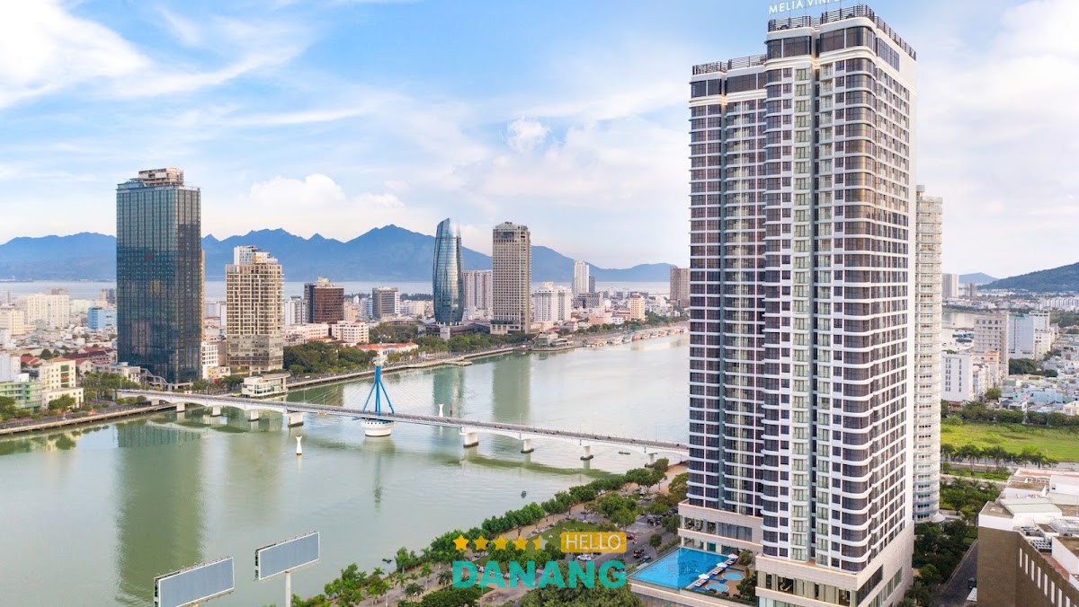 Meliá Vinpearl Danang Riverfront bên sông Hàn