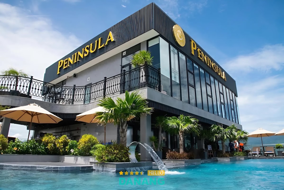 Peninsula Hotel Danang hướng biển