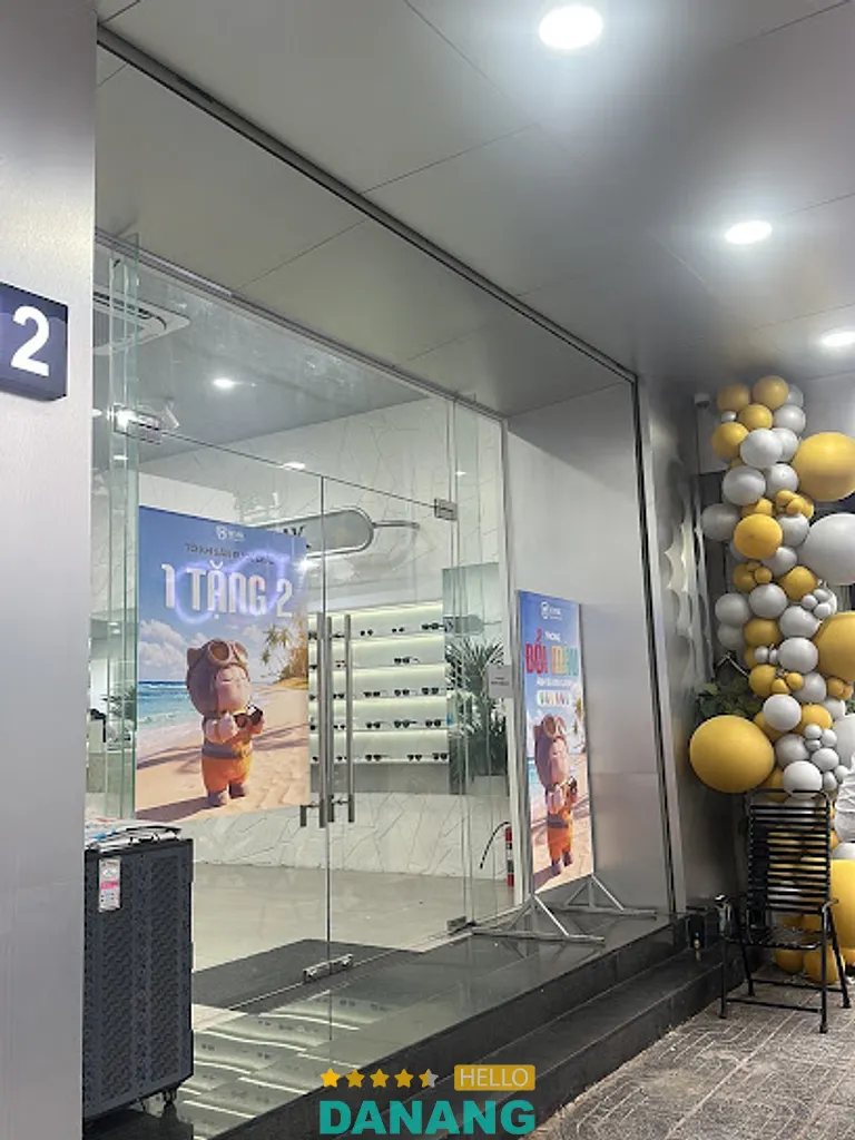Mắt Kính HMK: 112 Lê Duẩn, P. Hải Châu