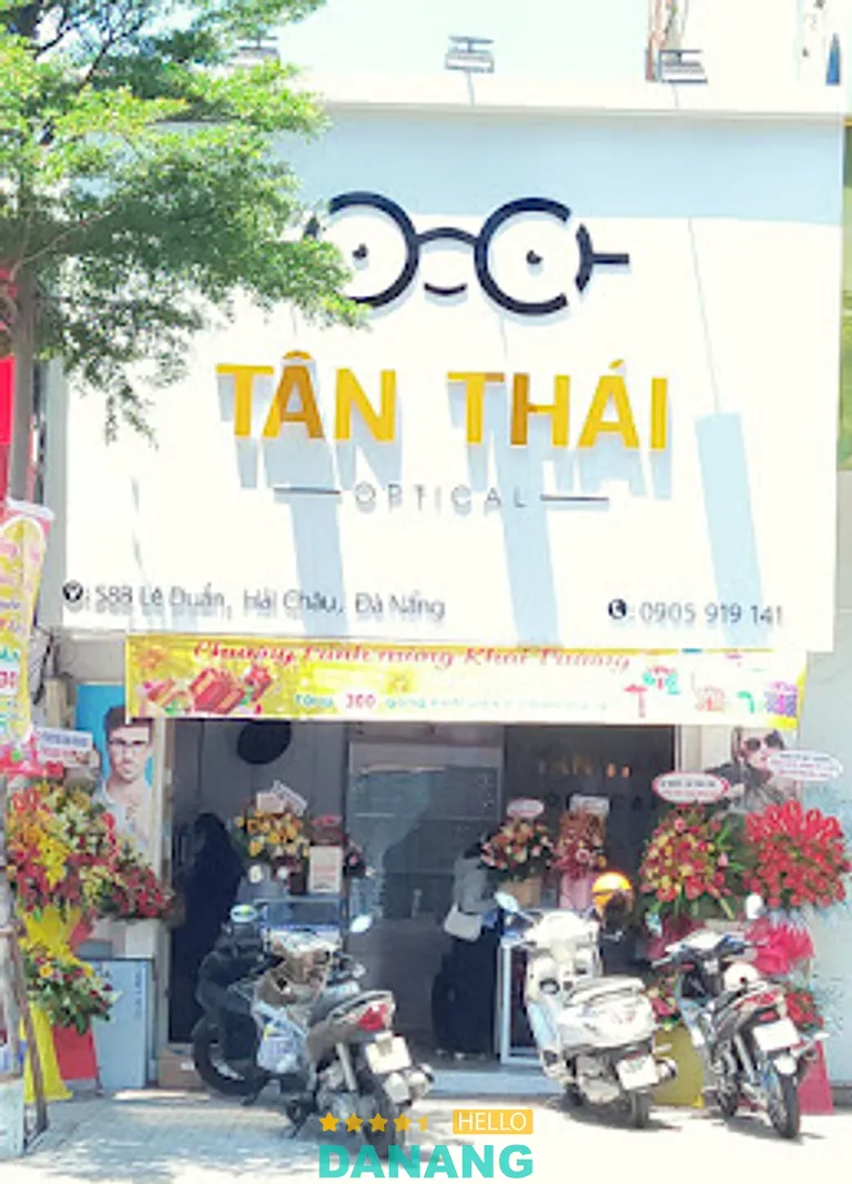 Mắt kính Tân Thái: 58B Lê Duẩn, P. Hải Châu