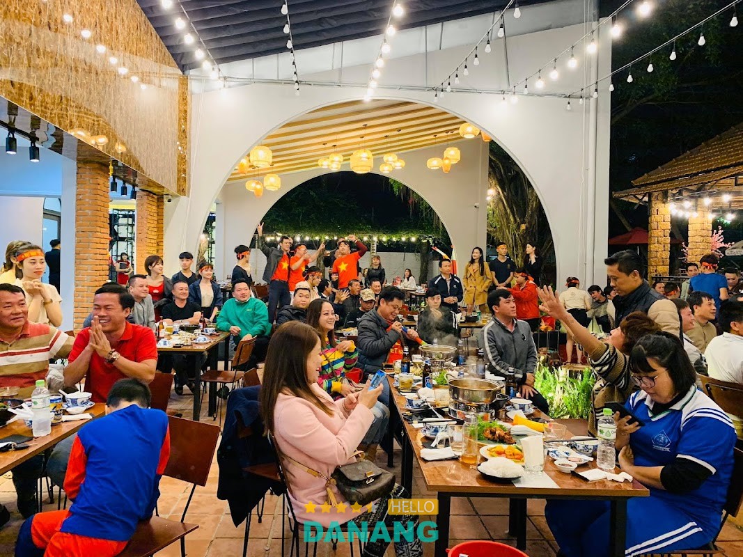 Nhà Hàng Không Gian VIP Đà Nẵng