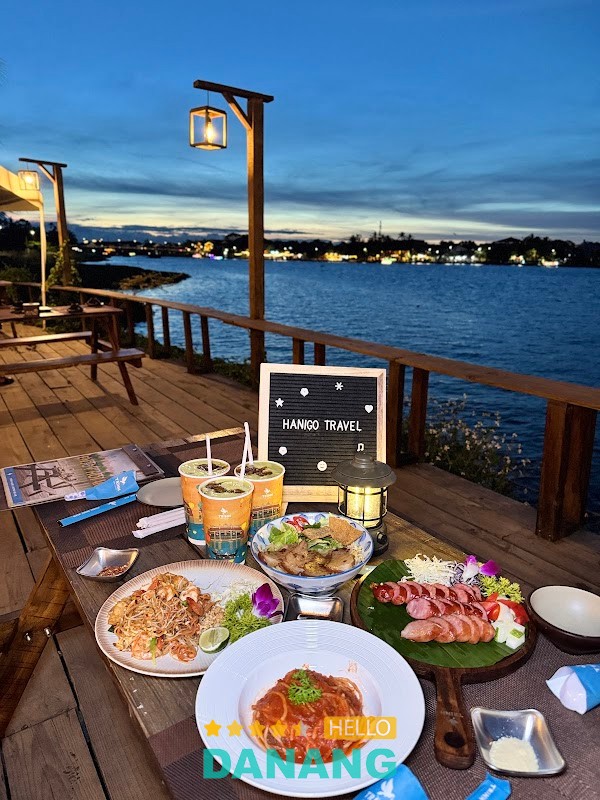Trình cafe & bistro Hội An – Đường Ven sông Cẩm Nam, Hội An, Đà Nẵng, Việt Nam hình ảnh 2
