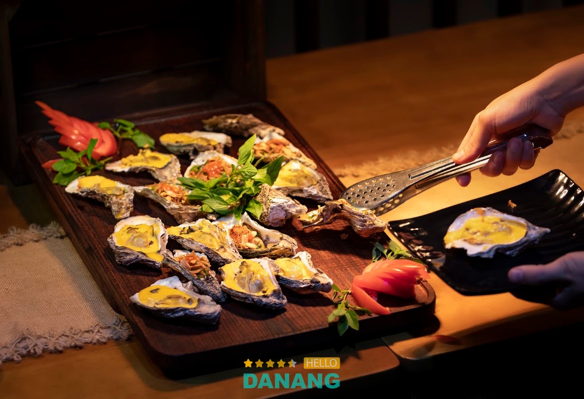 Món ăn tại Độc Mộc buffet
