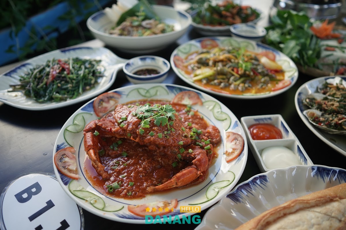 Không gian Mộc quán Seafood