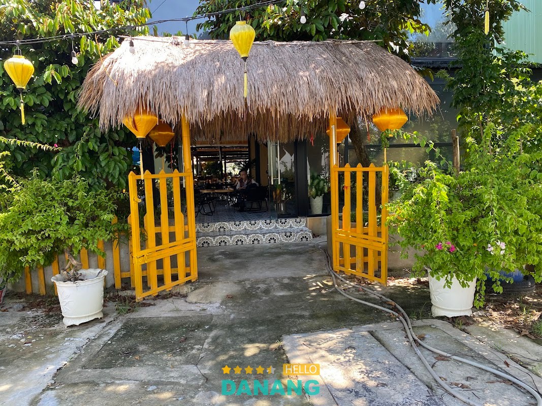Cafe Ngôi Nhà Màu Vàng – hình ảnh 3
