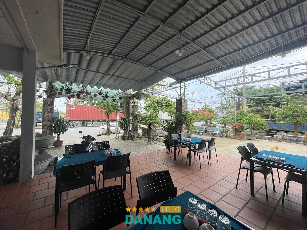 Quán nhậu Hồ Xanh Cẩm Lệ