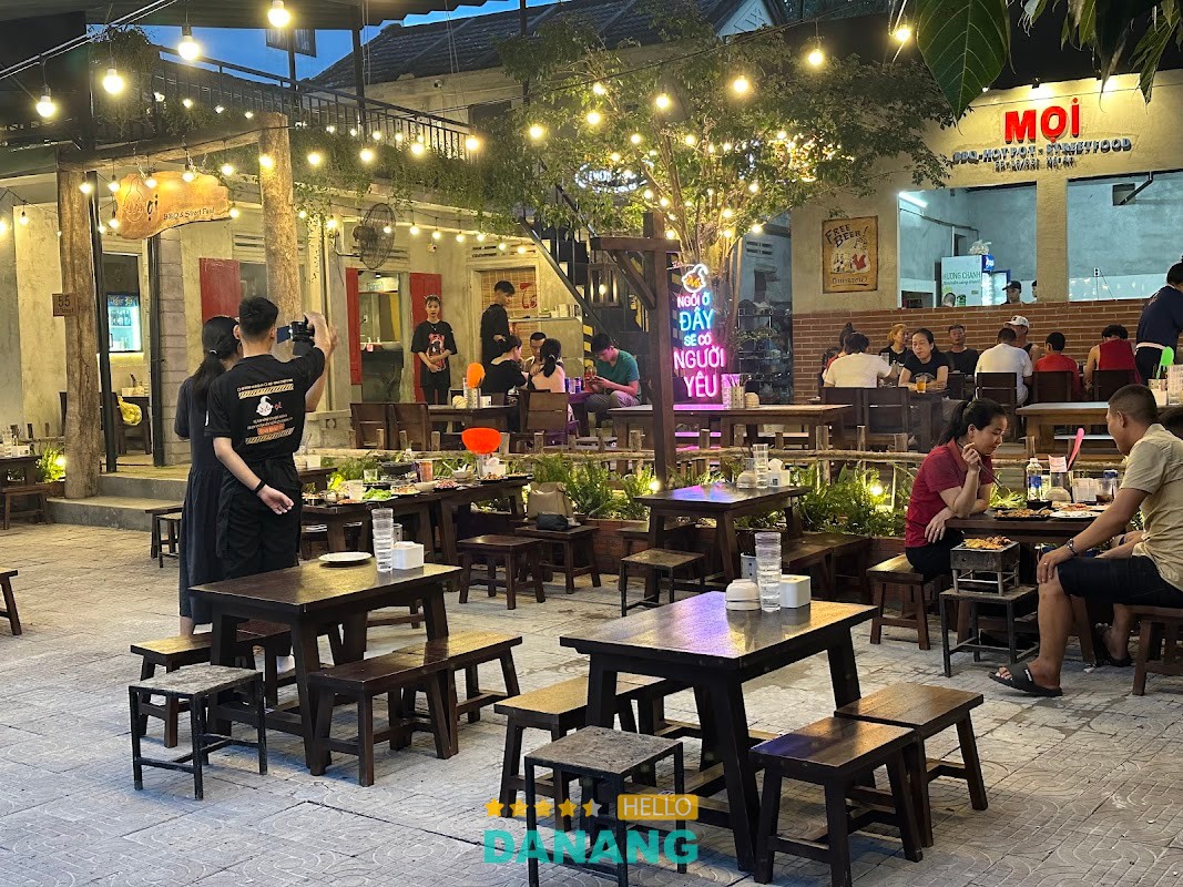Mọi - BBQ & Hot Pot
