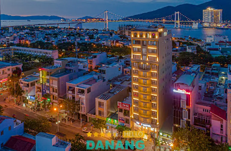 REST Hotel & Apartment: 104 Đường 3 Tháng 2, P. Hải Châu