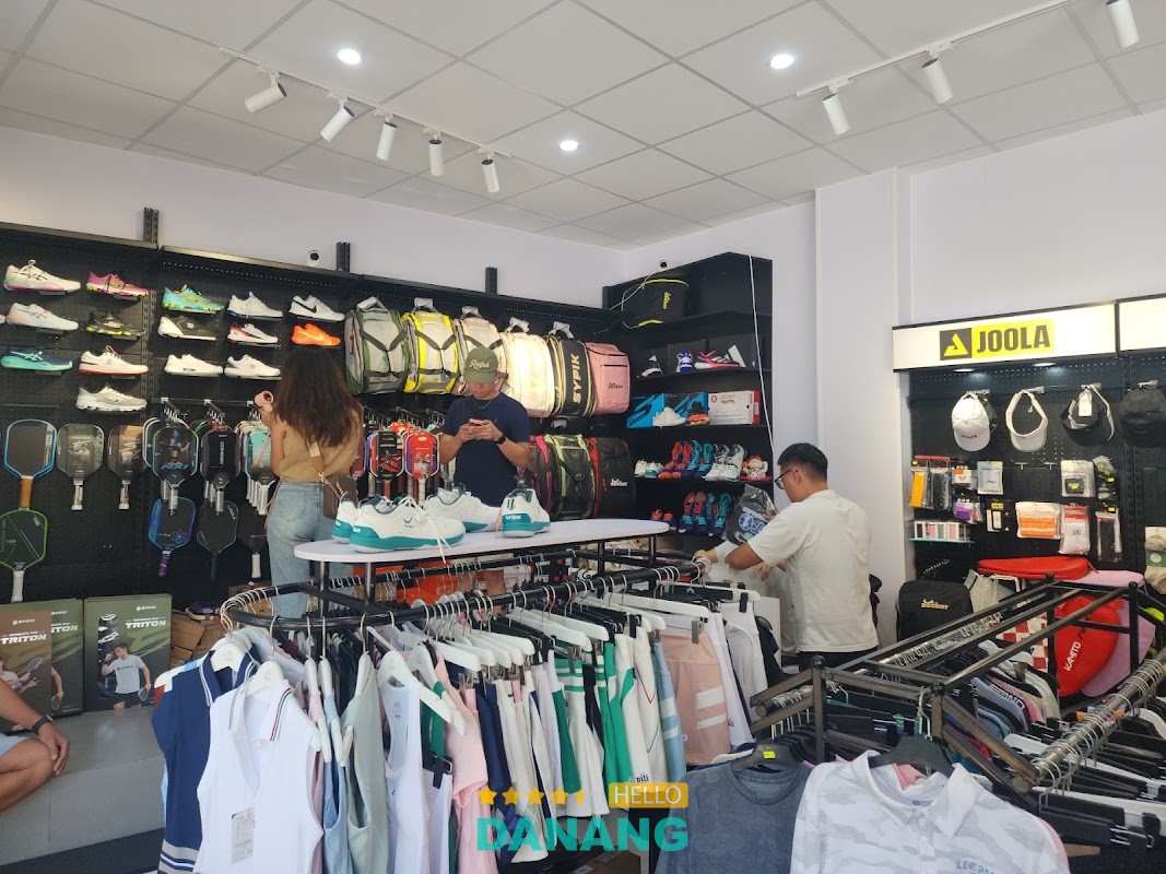 Vợt và phụ kiện tại T1 Pickleball Shop