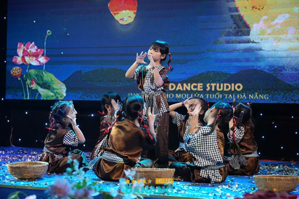 VL Dance Studio - Cơ sở 95 Thanh Long hình ảnh 2
