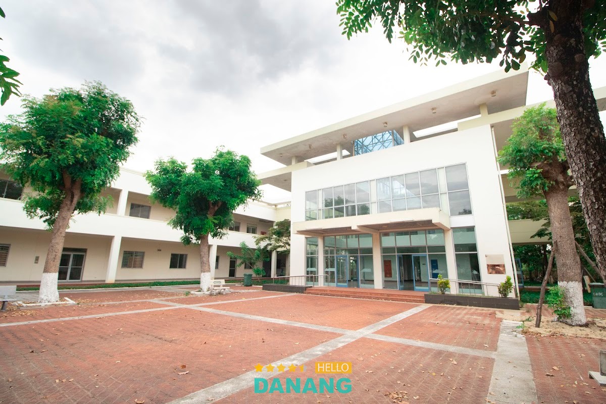 Trường Đại học Công nghệ Thông tin và Truyền thông Việt - Hàn hình ảnh 2